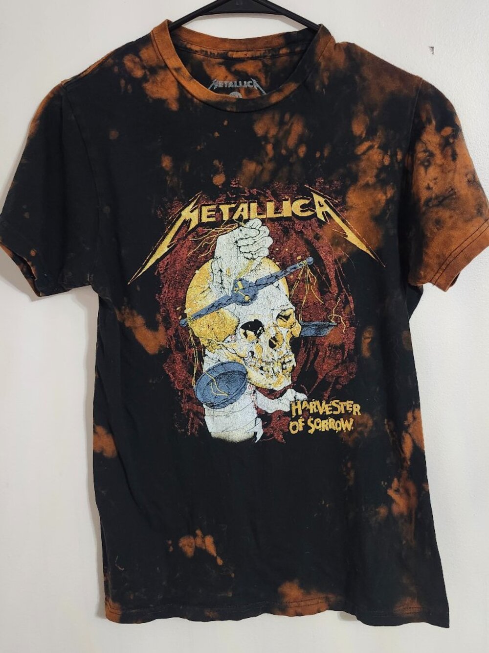 Bleached and Distressed Metallica shirt size S